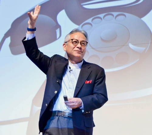 米マサチューセッツ工科大学(MIT)メディアラボ副所長の石井裕教授