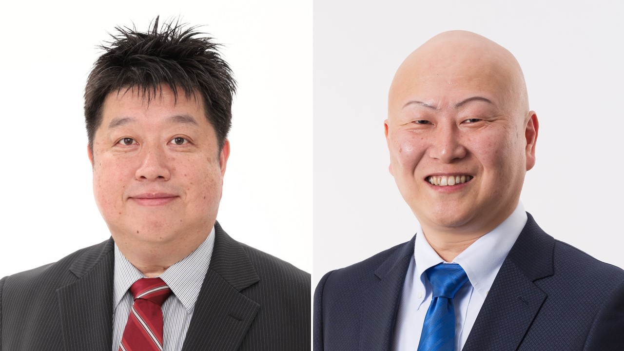 日本マイクロソフトの岡嵜禎執行役員常務（左）と日経クロステックの戸川尚樹発行人