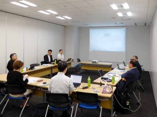 2025年7月初旬に実施した「日経クロステックが選ぶCIO/CDOオブ・ザ・イヤー2025」審査委員会の様子