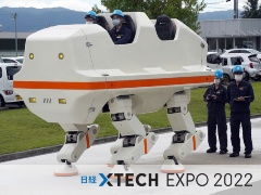 世界初「人を乗せる巨大4足歩行ロボ」、開発者が誕生の裏側を語る