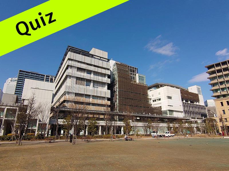 地下1階・地上9階建ての「縦積み」小学校、プールは何階にある？